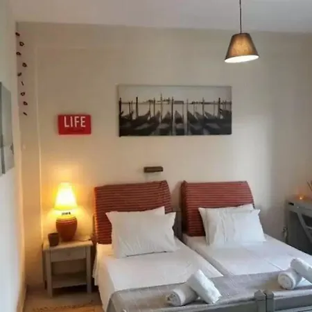 ホテル Harbour Corfu 3*